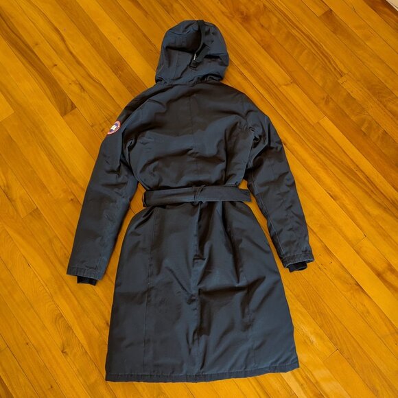 Canada Goose Whistler Parka - Women's - Picture 2 of 16